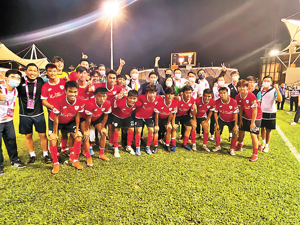 ●香港U23首戰成功搶分，表現獲領導層認可。 香港文匯報記者黎永淦  攝