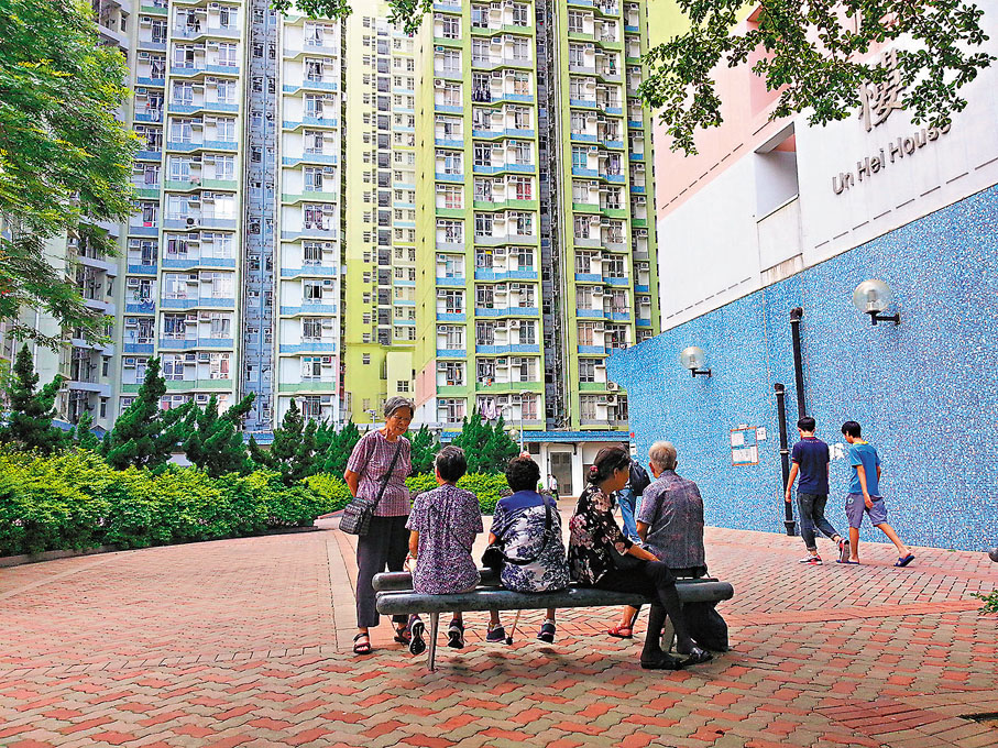 ● 現代公屋走向「小社區化」，着重建立鄉鄰溫情。