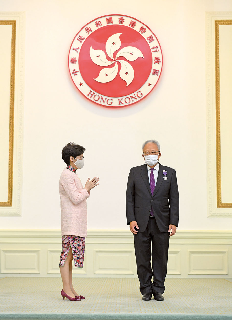 ● 2020年吳宏斌獲頒授銀紫荊星章。