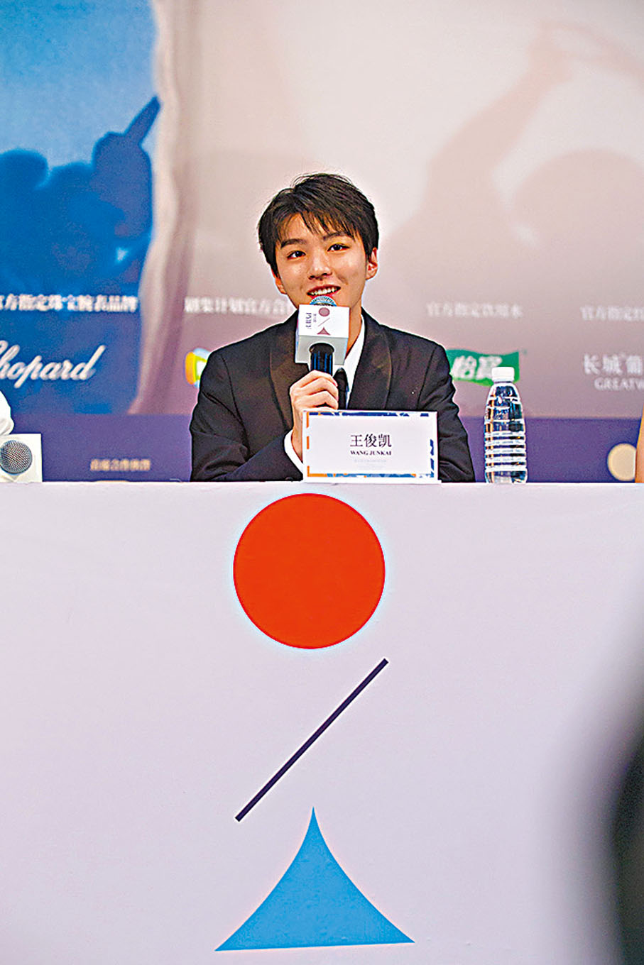 ●特約策展人王俊凱介紹展映影片及片單亮點。