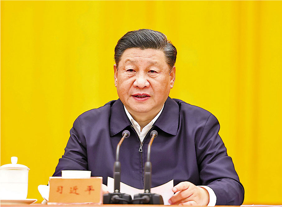 ●中央人大工作會議10月13日至14日在北京召開。習近平出席會議並發表講話時強調，一個國家是不是民主，應該由這個國家的人民來評判。 新華社