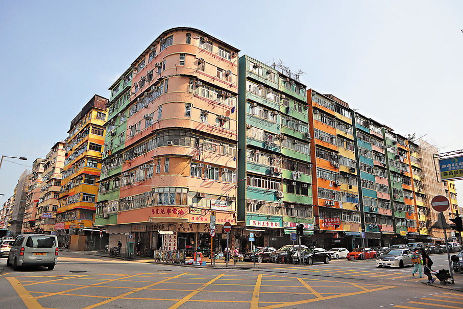 ●土瓜灣十三街的唐樓群。