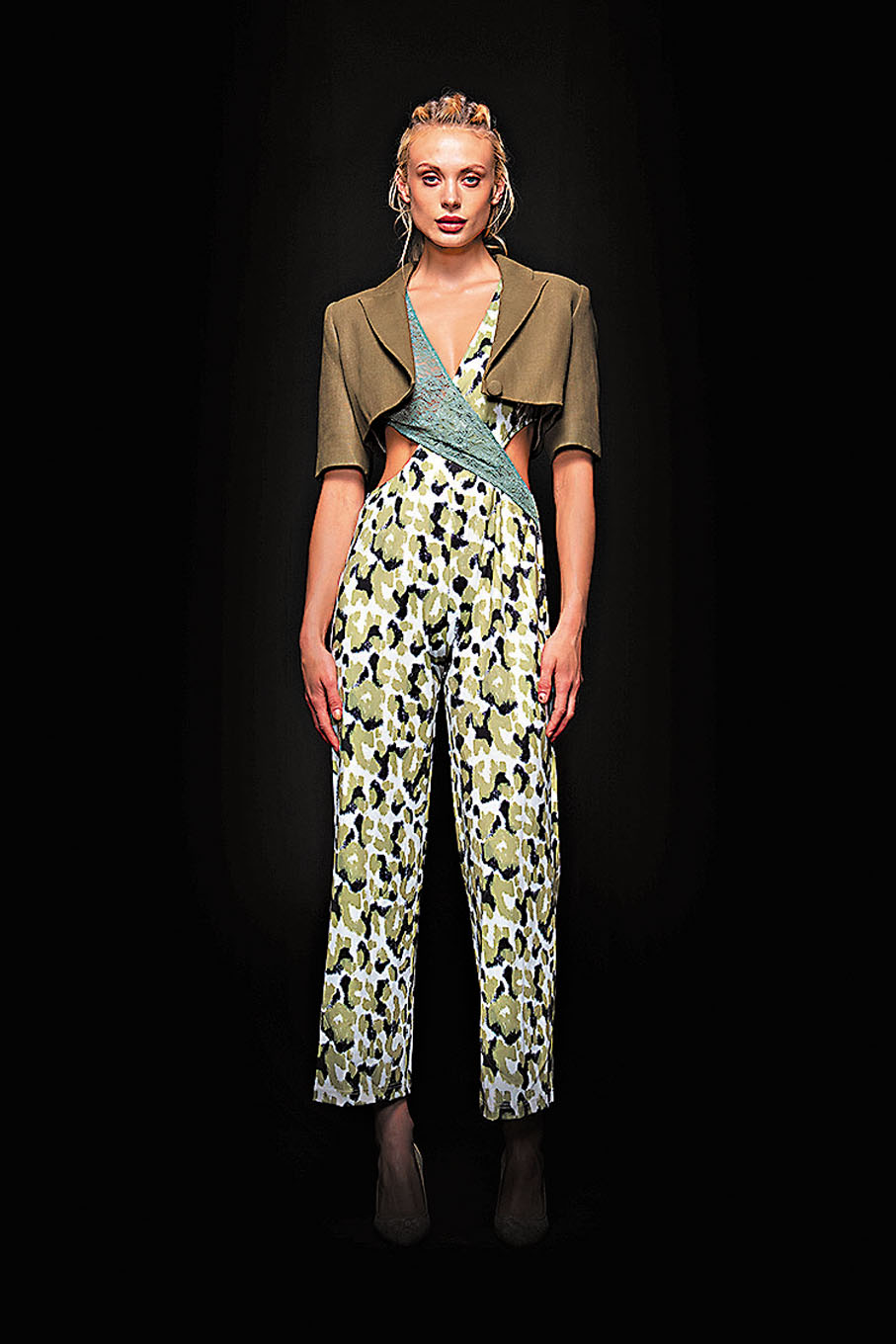 ●Vivienne Hu品牌時裝