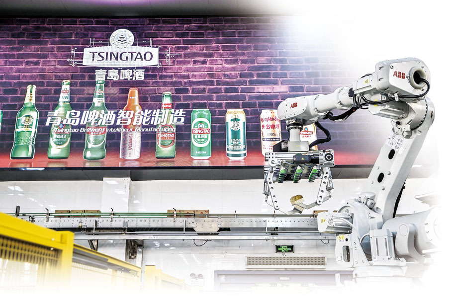●2021年3月，青島啤酒廠獲評全球首家啤酒飲料行業工業互聯網「燈塔工廠」。