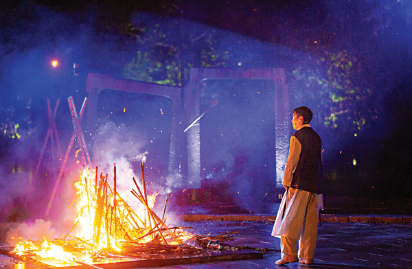 ● 戲劇《倒影》演出場景。受訪者供圖