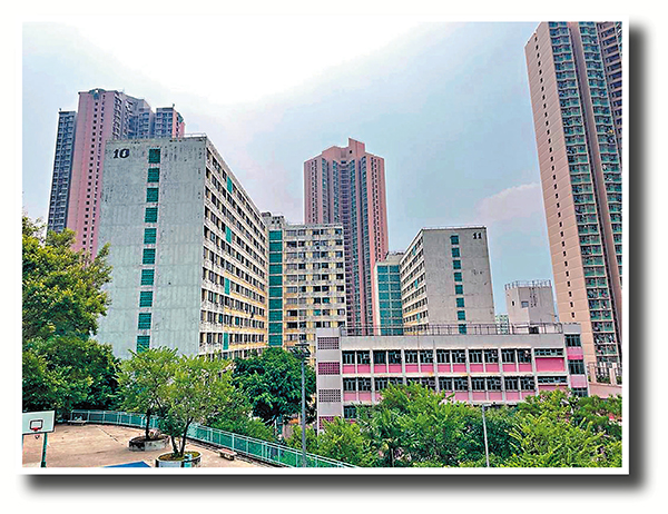 ●將清拆重建為公營房屋的石籬中轉房屋。 網誌圖片