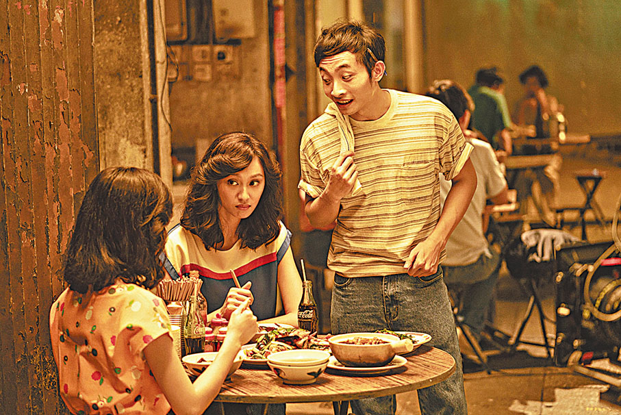 ●電影其中一幕以大排檔為背景，別有一番香港懷舊風味。