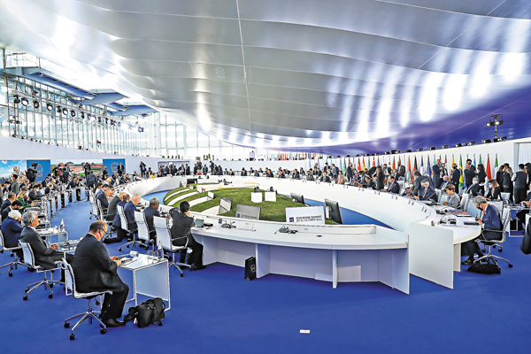 ●二十國集團領導人峰會30日以線上線下相結合方式在意大利首都羅馬開幕。    新華社