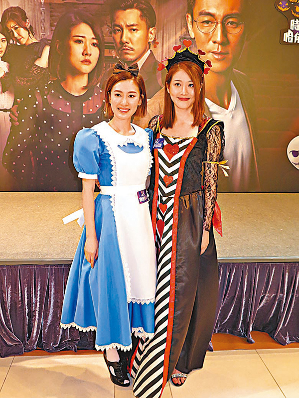 ● 鄧佩儀一直獲好姊妹蔣家旻（左）力撐。