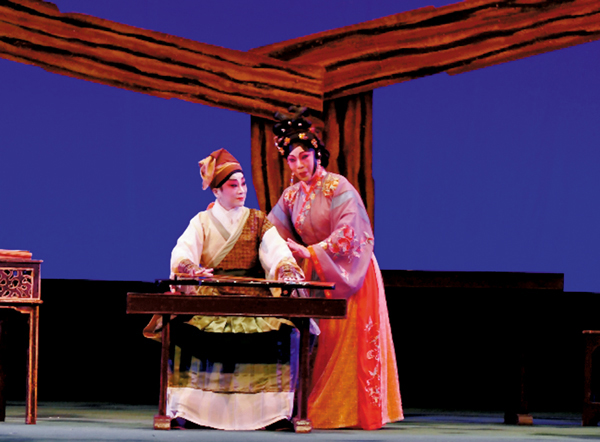 ●劉惠鳴與鄧美玲在《子期與伯牙》一劇中演相濡以沫的夫婦。