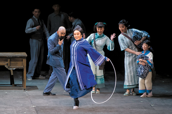 ●京劇《母親》劇照。