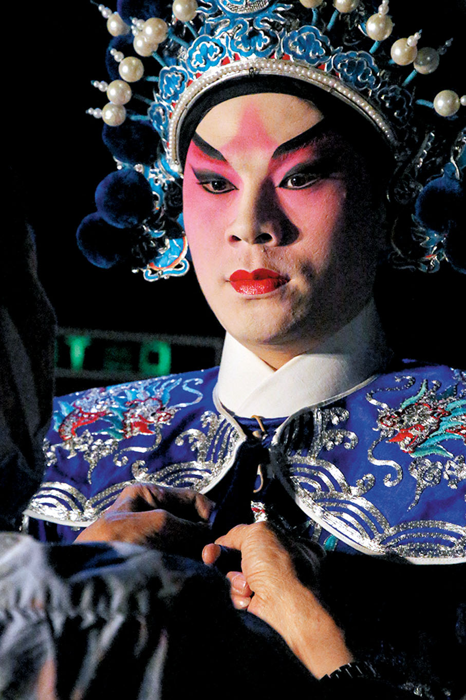 ●濃脂厚粉，為藍天佑的角色添上幾分俊朗英姿。