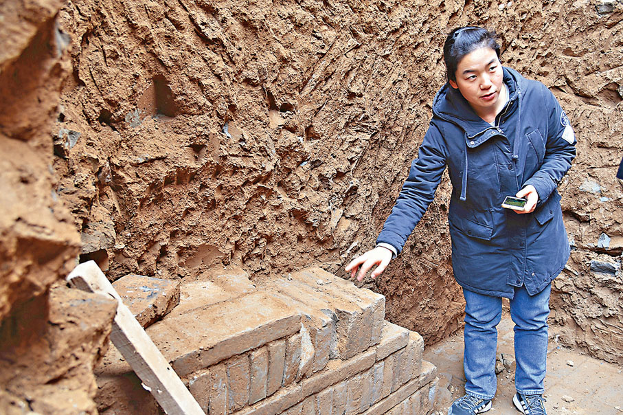 ●趙占銳認為薛紹墓曾被人為毀壞。