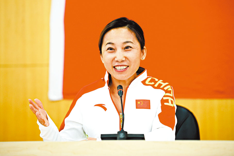 ●李琰出任中國速度滑冰國家集訓隊總教練。  新華社