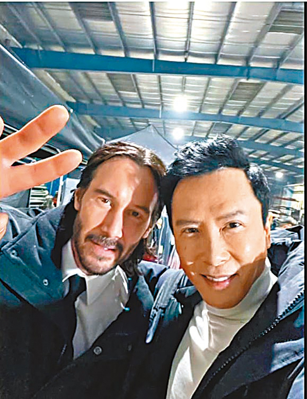 ●甄子丹與奇洛李維斯識英雄重英雄。