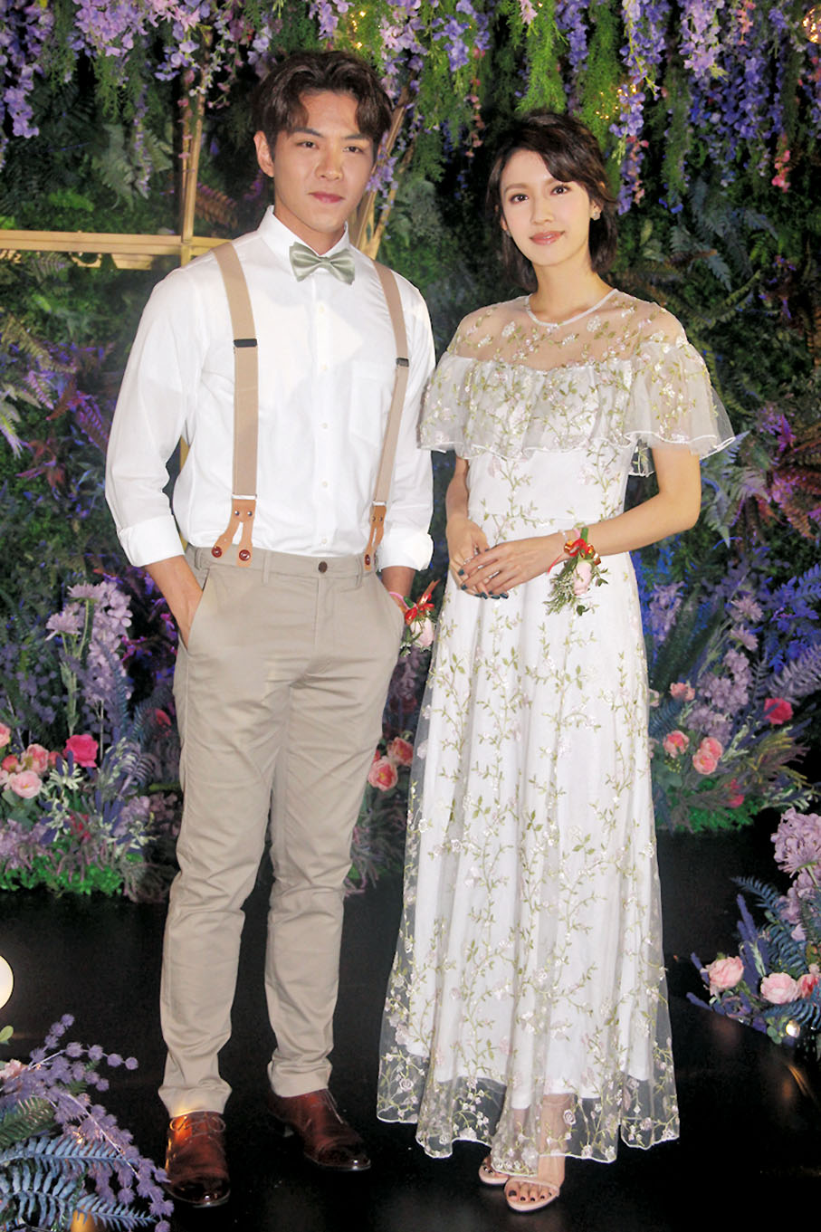 ●羅天宇經過一番爭取，與蔡思貝齊做姊妹。