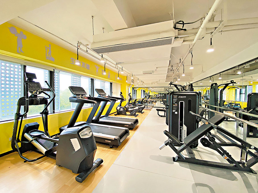 基地配套有健身室。香港文匯報記者李薇  攝