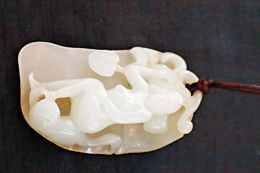 ●俗稱 「芭蕉美人」 的玉器