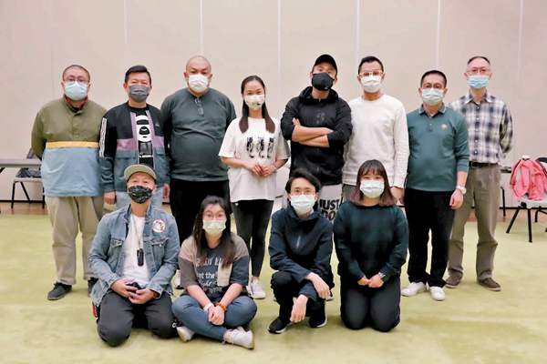 ●新一代青年演員為演出,不吝時間積極排戲。