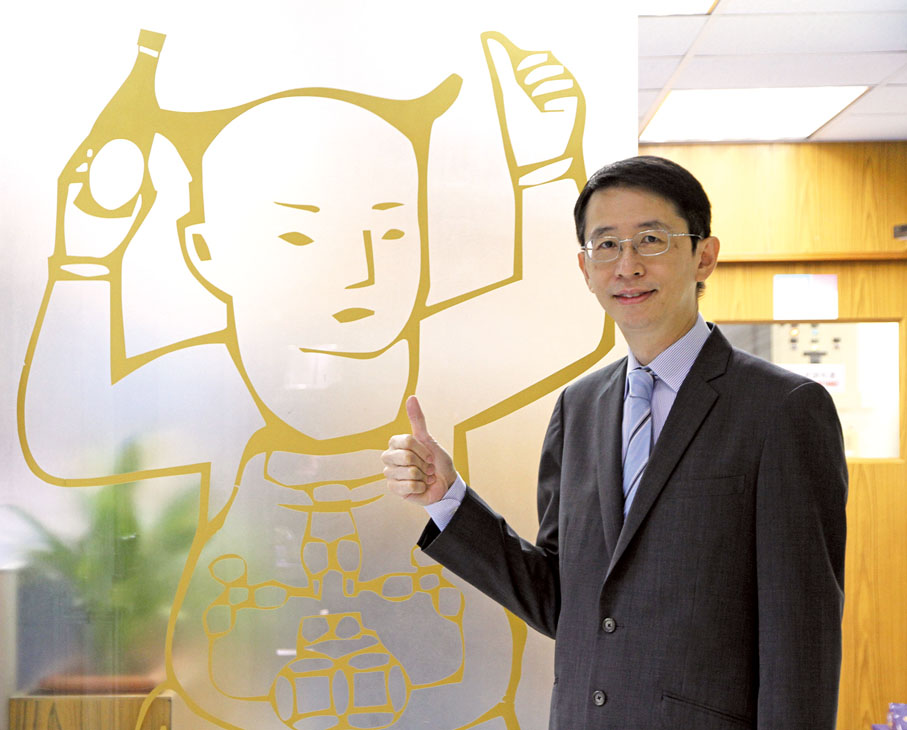 ● 保心安現任第三代傳人郭子明。