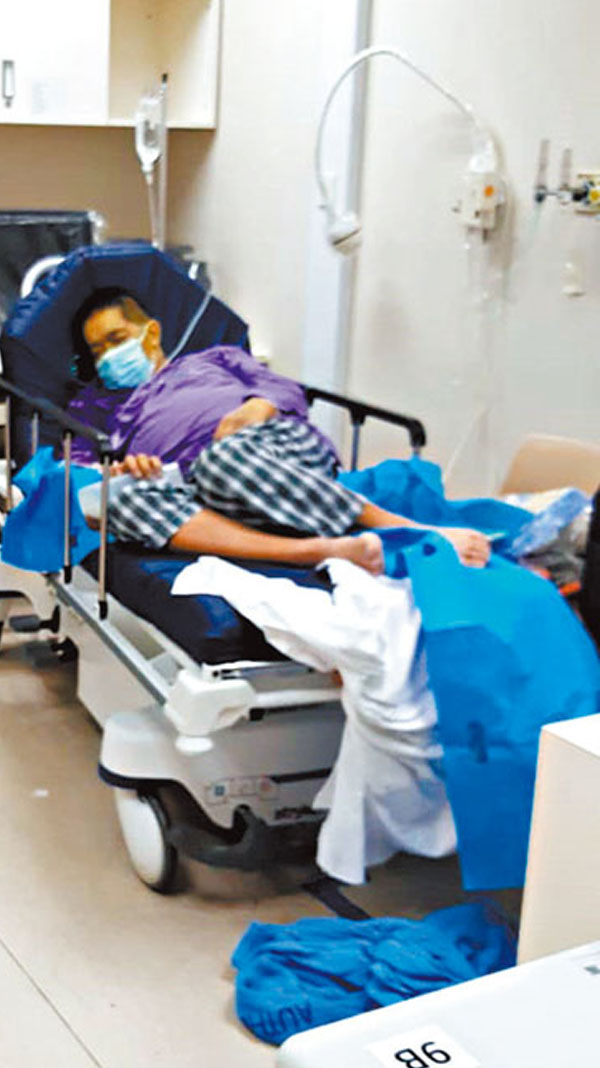 ● 當日16:54，曾先生拍攝第一張照片向家人報平安。 受訪者供圖