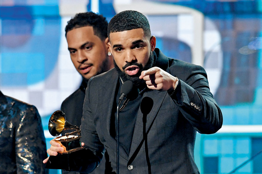 ● Drake曾獲4座格林美獎。