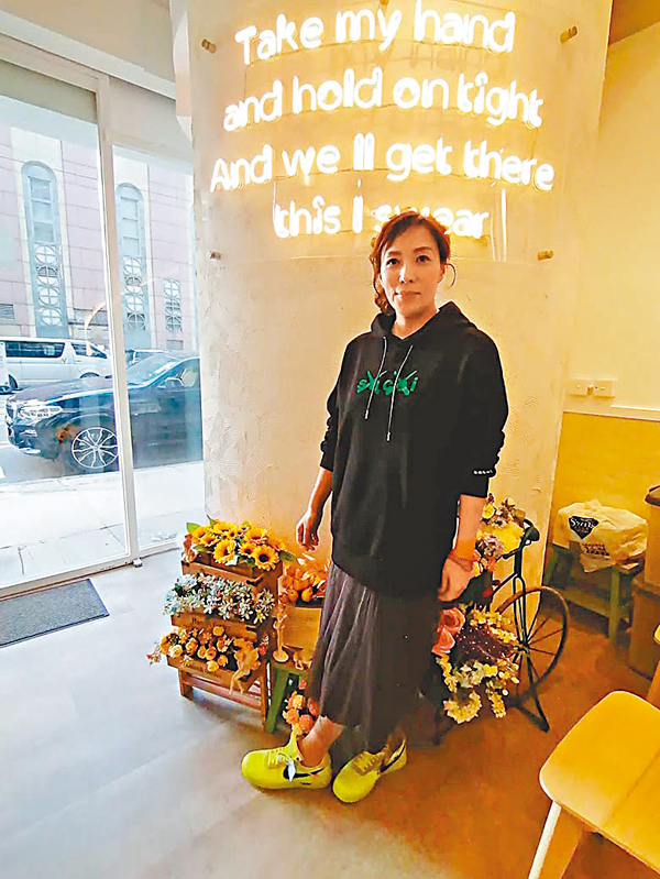 ●新本真茶餐室內，寫有創辦人的心聲。