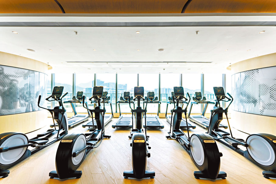 ● MARINI會所提供24小時健身室。