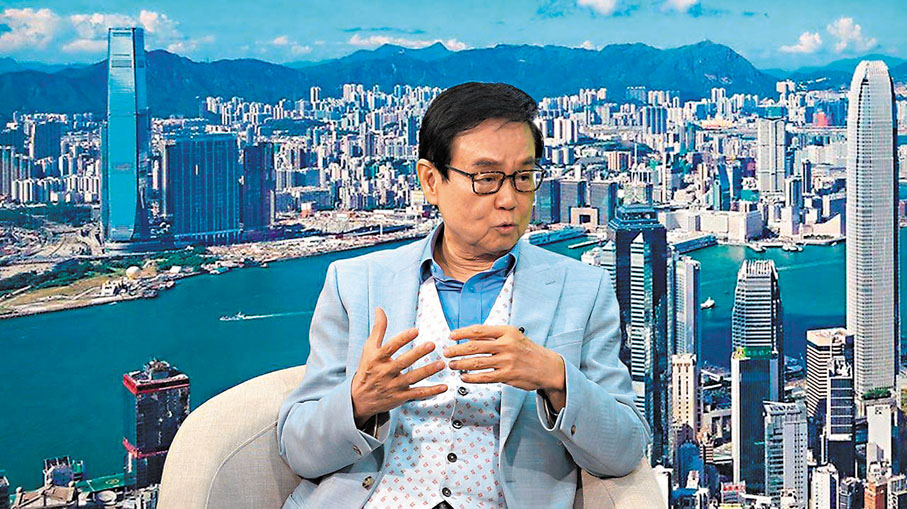 ●黃百鳴表示，香港電影人一向都相當聰明及勤力。