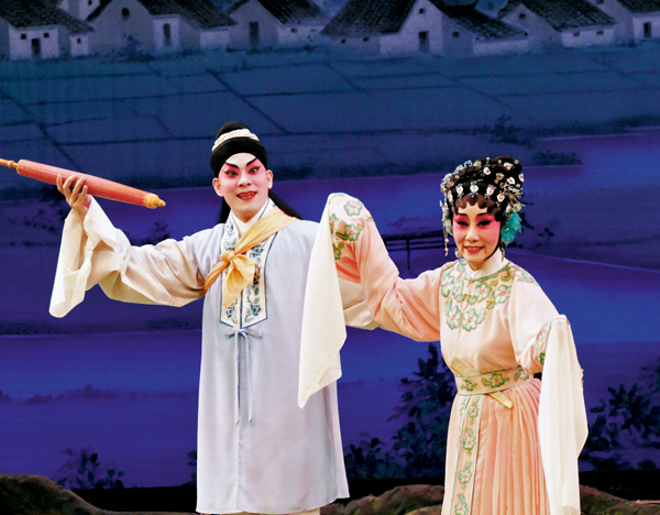 ●梁兆明與汪明荃演《天仙配》合作愉快。