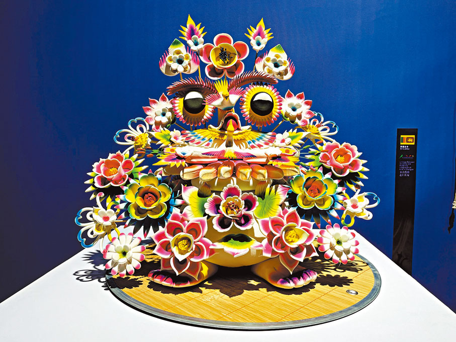 ●中國非物質文化遺產面花。