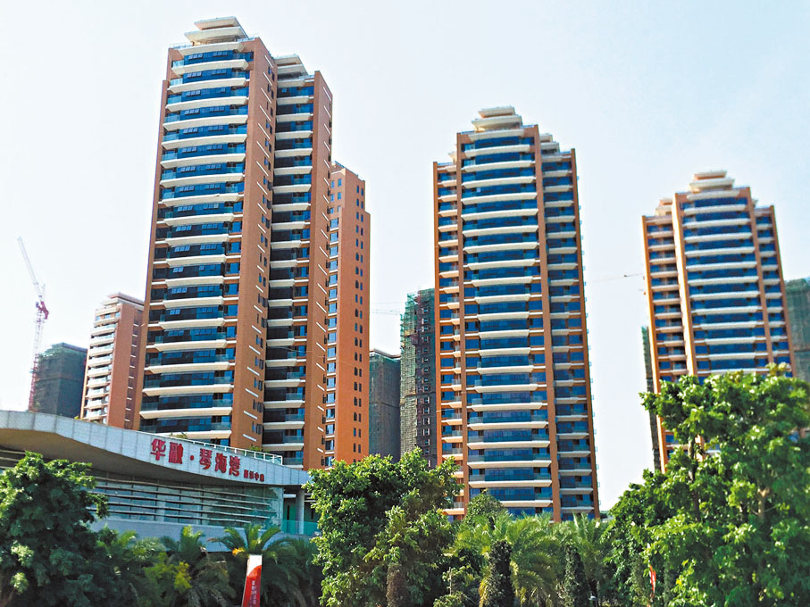 ●目前珠海仍在發展階段，有不少香港人均在珠海購買新房。圖為珠海橫琴一樓盤。 資料圖片