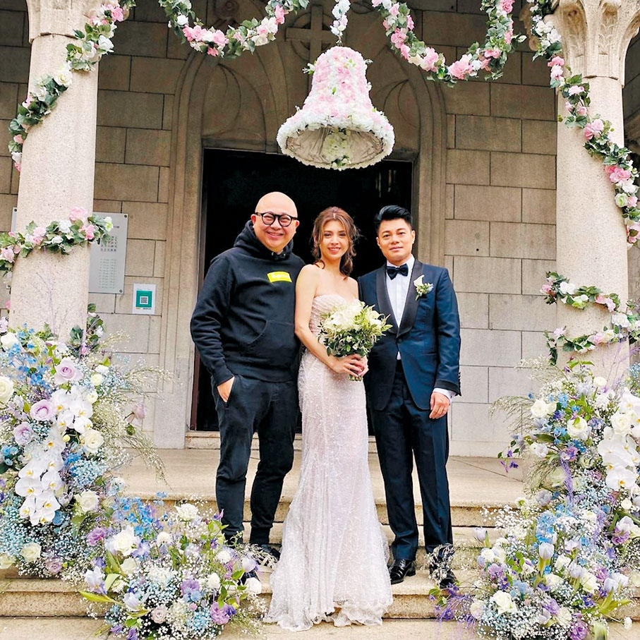 ● 媒人Bob當然獲張秀文這對新人邀請出席婚禮。