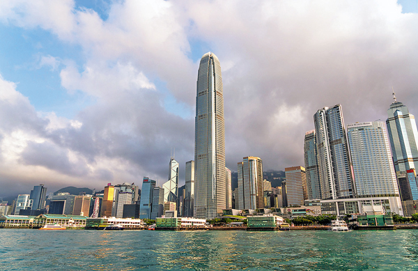 ◆ 本港兩大商會預計2022年香港經濟可望持續復甦，惟經濟或會出現「機遇雙至，三大挑戰臨門」局面。資料圖片