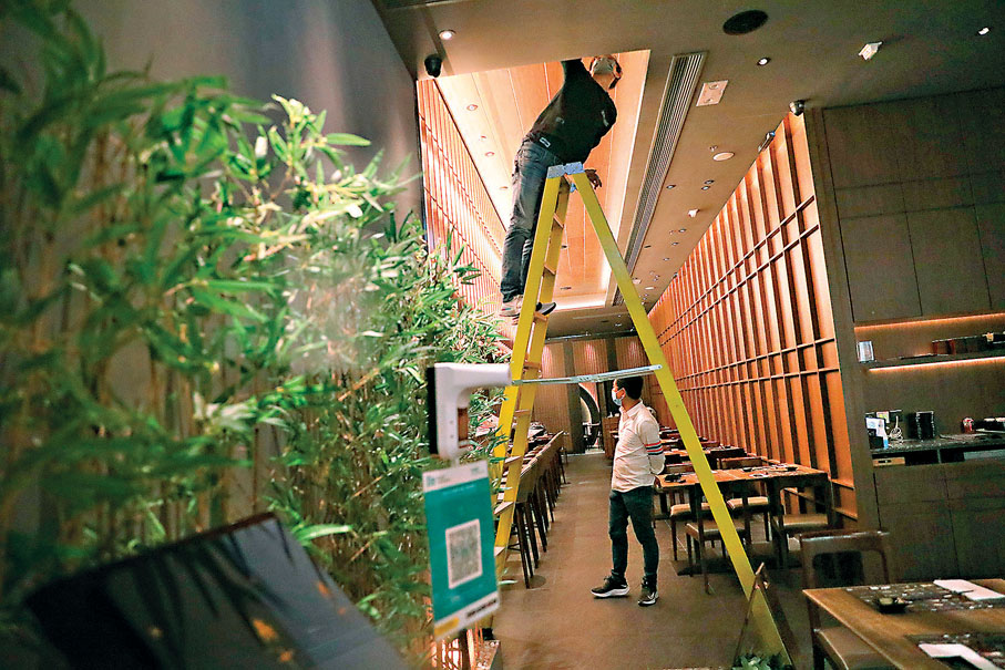 ◆ 望月樓空氣淨化機設置在天花板位置，令上下空氣不能流動。 資料圖片