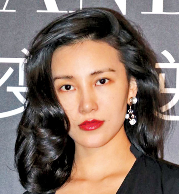 ◆陳漫盛裝照。 作者供圖