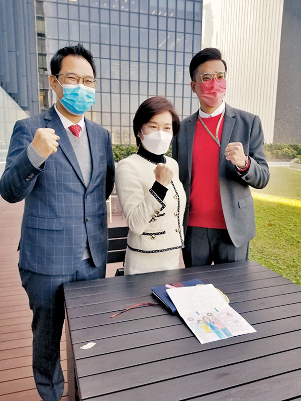 ◆ 左起:楊永杰、梁美芬、梁文廣。香港文匯報記者 攝