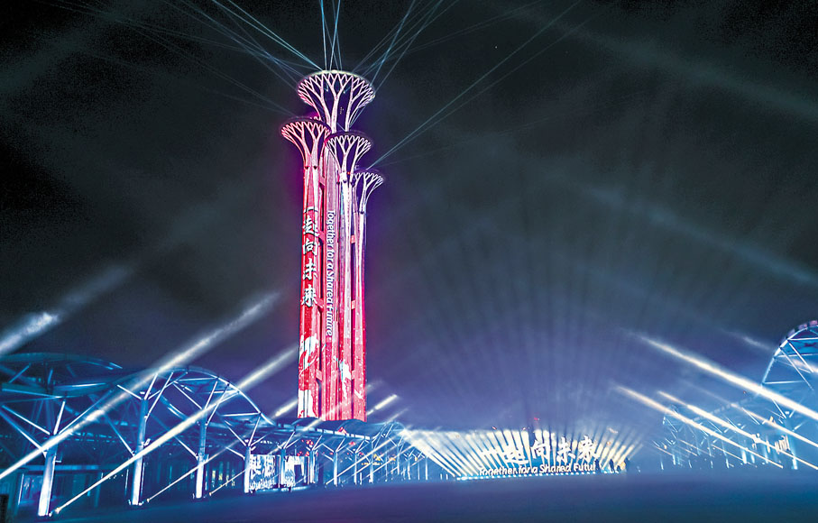 ◆奧林匹克塔流光溢彩