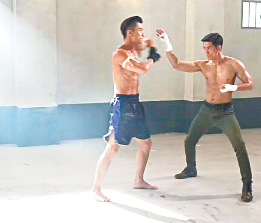 ◆陳山聰（左）與伍允龍打得好合拍。