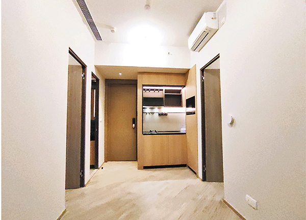 ◆映築322方呎兩房交樓示範單位。 記老梁悅琴  攝