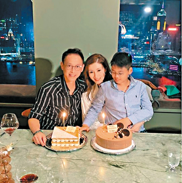 ◆嘉欣急病入院，其家人也好擔心。  資料圖片