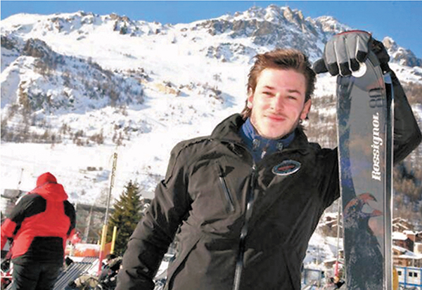 ◆ Gaspard Ulliel生前熱愛滑雪。   網上圖片