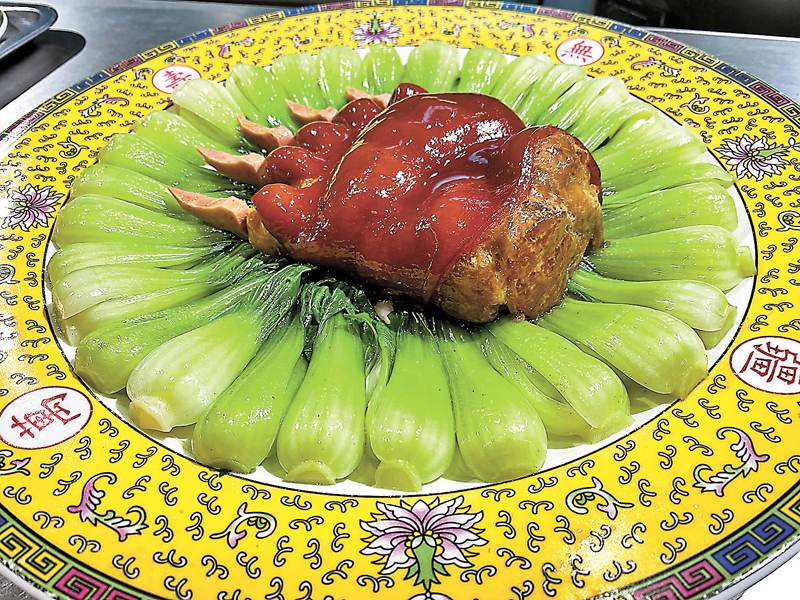 ◆北派滿漢全席—「賽熊掌」。 香港文匯報記者于海江  攝