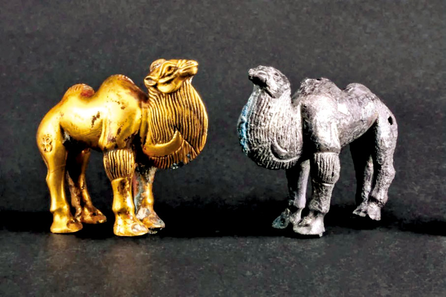 ◆秦始皇帝陵出土的金、銀駱駝。