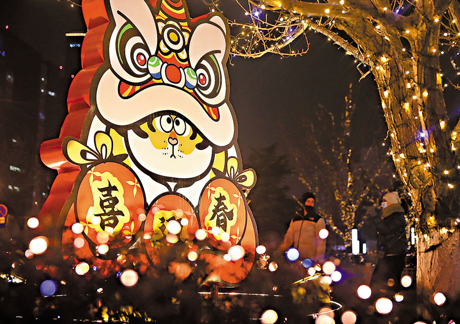 ◆萌趣「胖虎」藝術裝置。