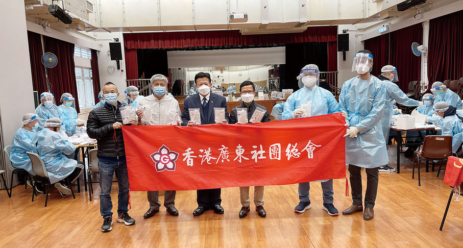 ◆廣總首長在葵芳社區會堂為義工們打氣。