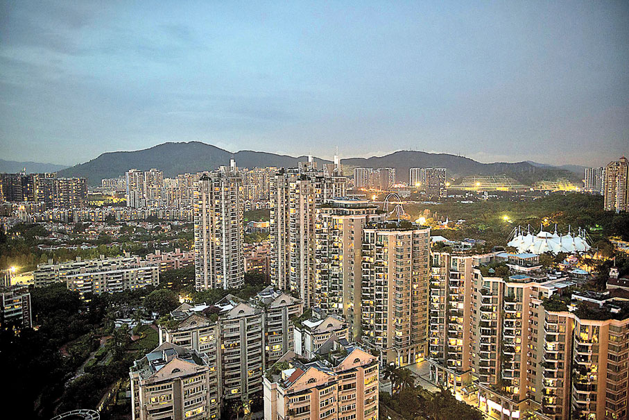 ◆ 新系統上線運營之際，受春節假期和疫情等影響，1月深圳二手房成交僅1,557套，創十年來新低。