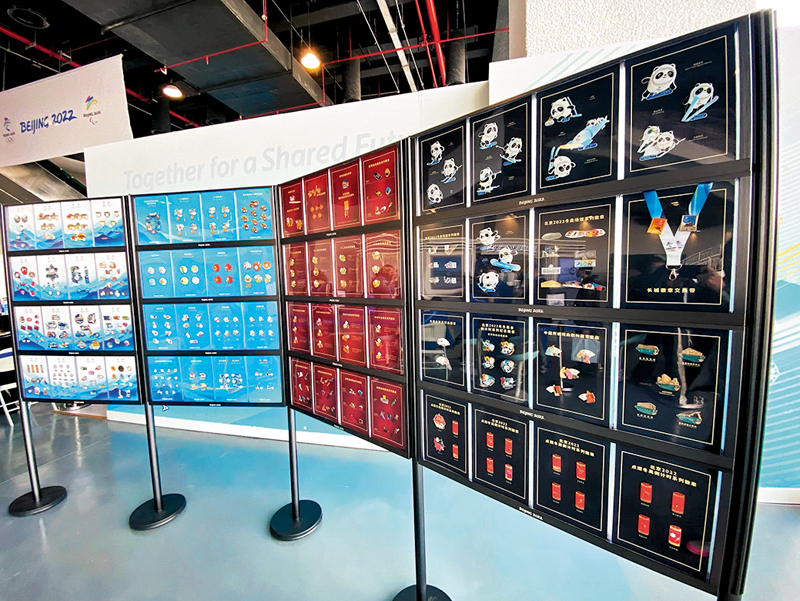 ◆精品店徽章展示區。 香港文匯報記者郭正謙  冬奧傳真