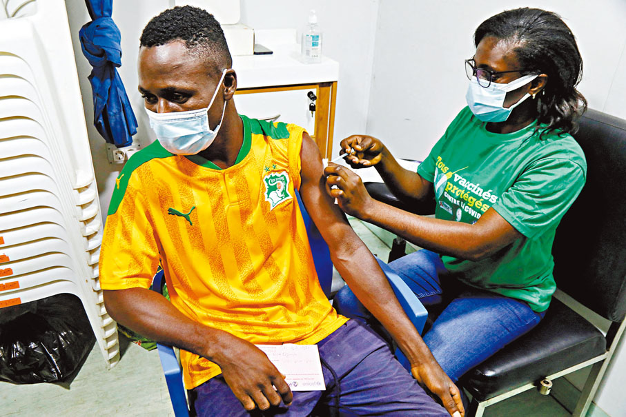 ◆貧窮國家接種率低，影響疫苗覆蓋率，令「群體免疫」難以實現。 資料圖片