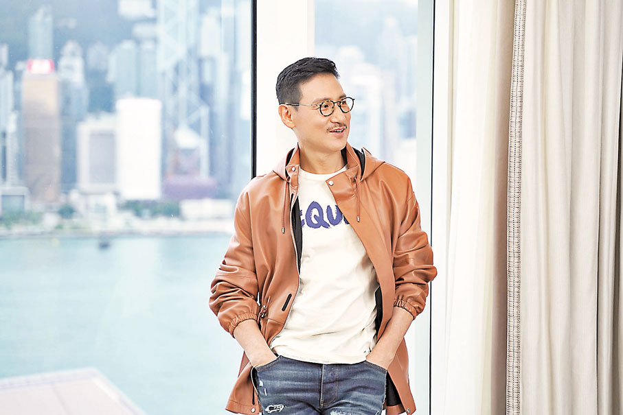 ◆ 張學友一向十分愛護家人。